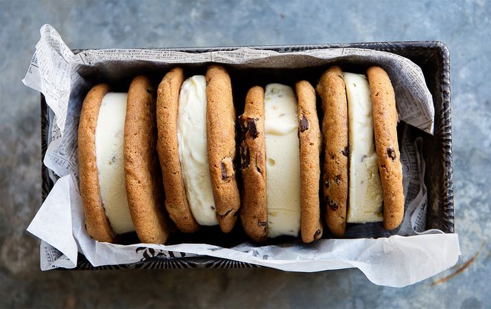 Baked Goods: Cookies, Crème Cakes, Mini Muffins & More | Otis Spunkmeyer