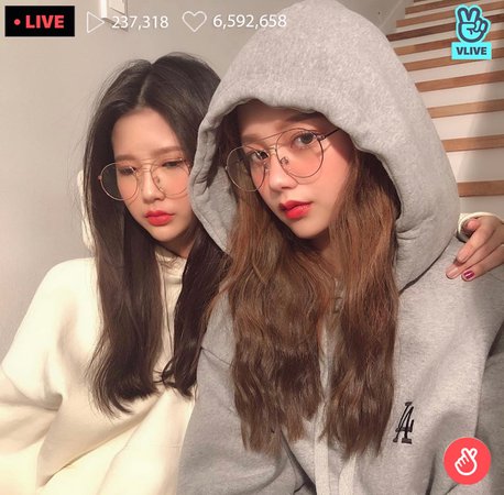 Aesthetic VLIVE