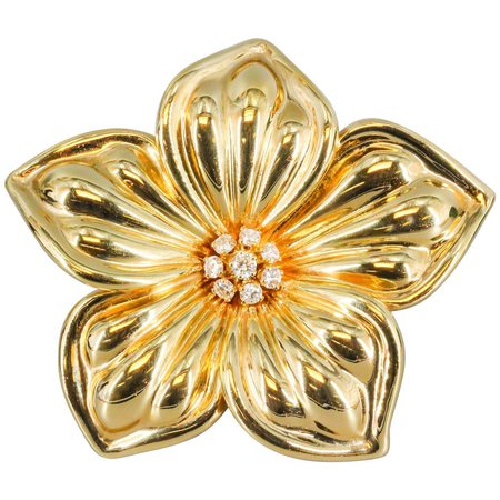 Van Cleef and Arpels Diamond and Gold Flower Brooch