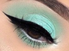 Mint Eye Makeup