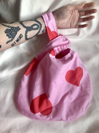 red hearts in pink Japanese knot bag by sew last summer