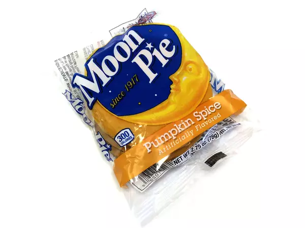Moon Pie - Pumpkin Spice Double Decker - 1 piece - OldTimeCandy.com