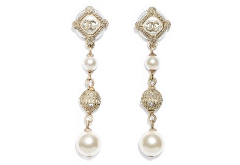 Earrings, metal, glass pearls, strass & resin, gold, pearly white & crystal - CHANEL