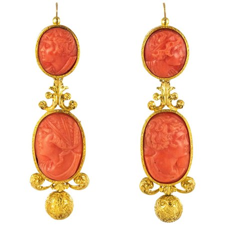 1830s Coral Cameo 18 Karat Yellow Gold Dangle Earrings For Sale at 1stDibs