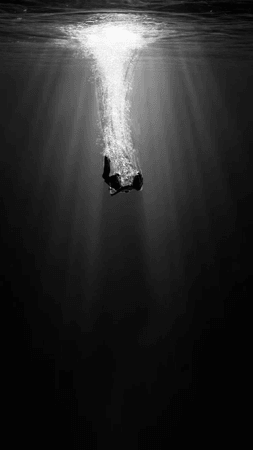 stuck underwater