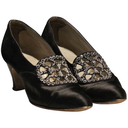 1920s Art Deco Black Silk Evening Pumps w Beautiful Marcasite Beading at Throat For Sale at 1stdibs