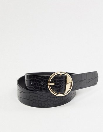 pieces belt with round gold buckle in black faux leather | ASOS
