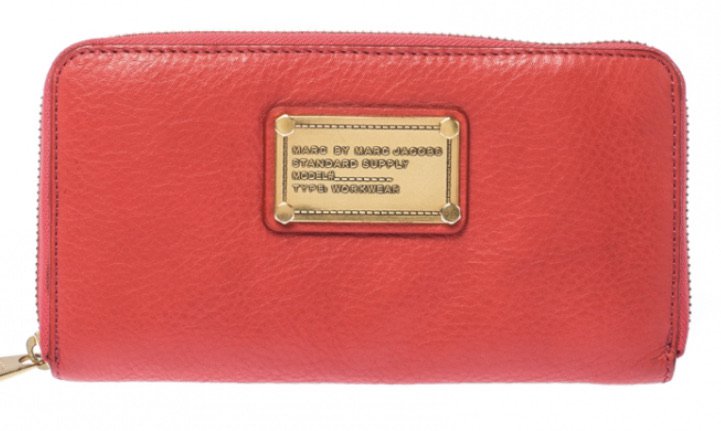 Marc Jacob’s red wallet