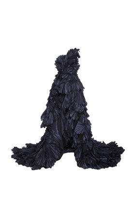 One-Shoulder Pleated Silk Gown by Oscar de la Renta | Moda Operandi