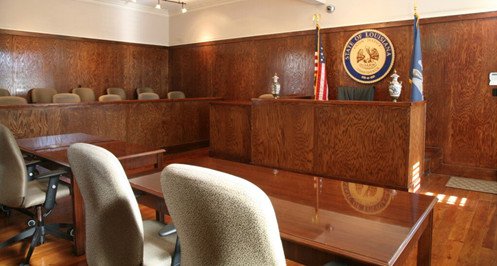 sub-mock-courtroom-small.jpg (497×266)