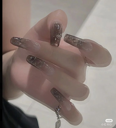 grey gel nails