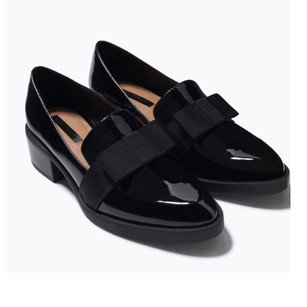 https://www.tradesy.com/i/zara-black-patent-bow-loafers-flats-size-eu-38-approx-us-8-regular-m-b/23426361/