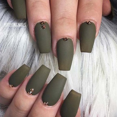 Green Nails