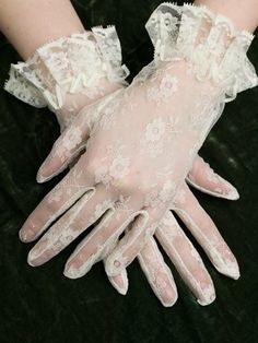 white lace gloves