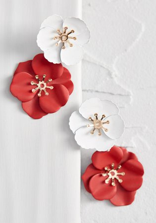 Floral Earrings White