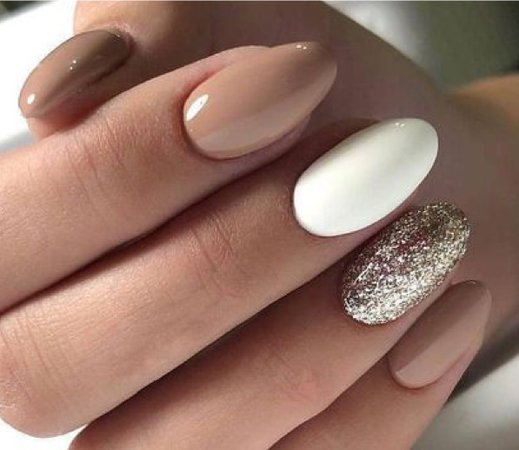 tan and white ombré nails