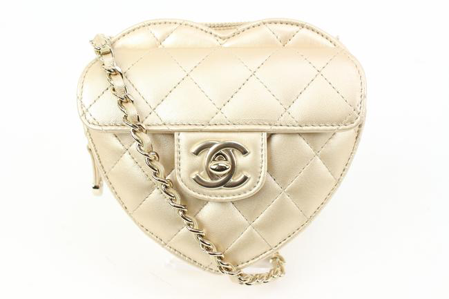 Chanel heart purse (gold)