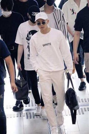 namjoon airport outfit | Tumblr