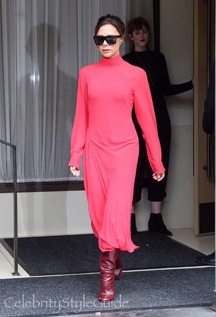 Victoria Beckham Makes A Statement In Her Own Collection | Celebrity Style Guide