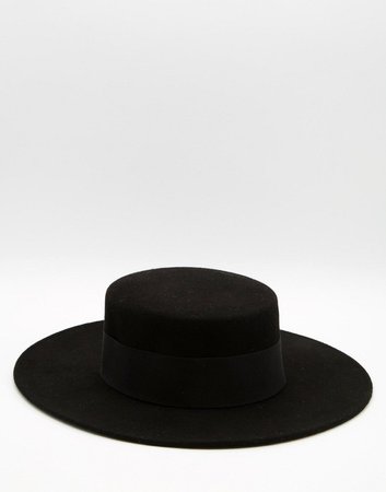 Black wide brim hat