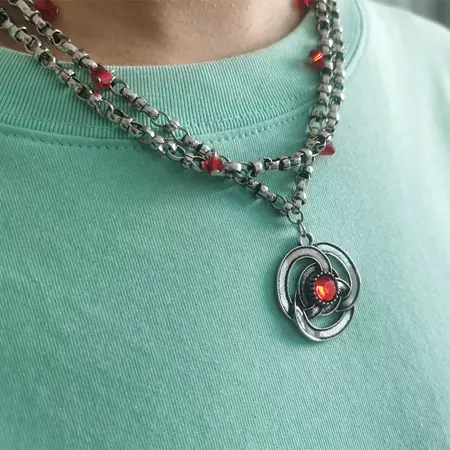 Rhaenyra necklace