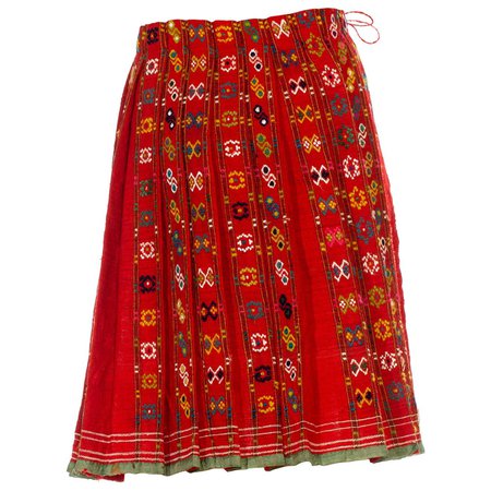 Victorian Red Hand Embroidered Wool Pleated Hungarian Folk Wrap Skirt For Sale at 1stDibs