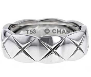 Chanel Coco Crush Ring // White Gold
