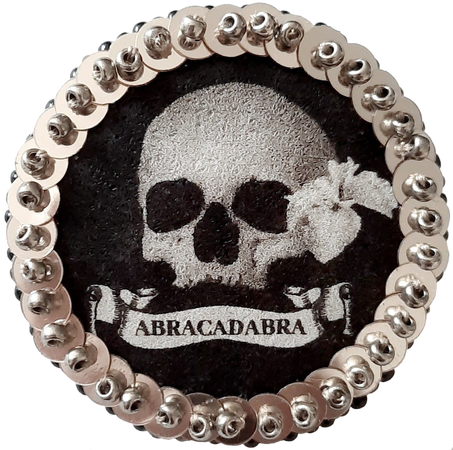 @lefabularium dark academia skull brooch