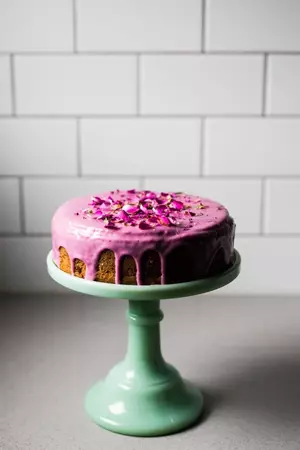 Persian Love Cake – HonestlyYUM