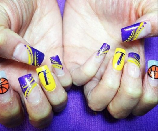 Lakers nails