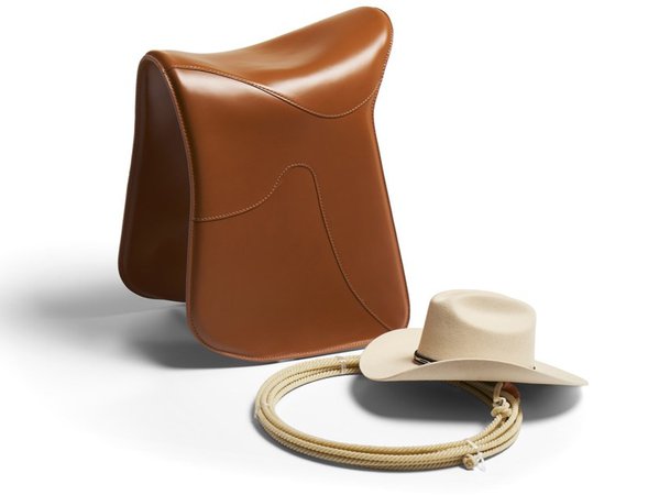 Tanned leather stool PEPE By Opinion Ciatti design Raffaella Mangiarotti