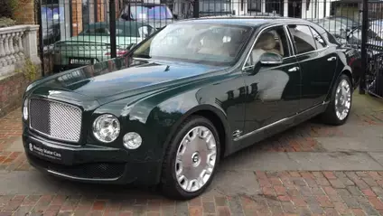 You can now buy the Queen's old Bentley | Top Gear