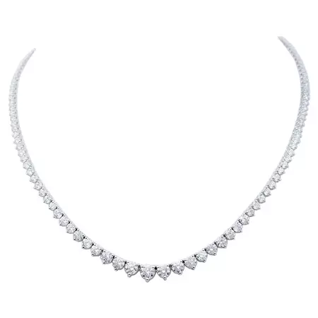 13.45 Carats Diamonds, 18 Karat White Gold Modern Necklace For Sale at 1stDibs