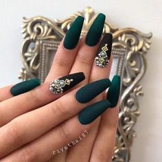 Pinterest - The Cute Acrylic Nails are so perfect for winter holidays 2018-2019! Hope they can inspire you and read the article to get the gall | Nail nail
