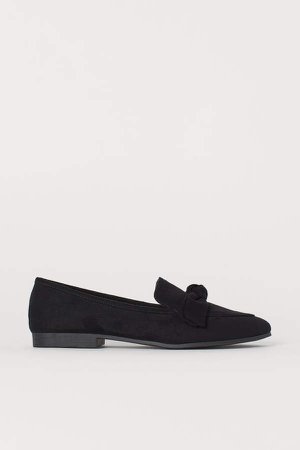 Loafers with Bow - Black