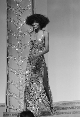 Diana Ross Vintage Outfits Trending Now - Essence