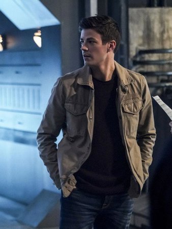 Barry Allen Outfit