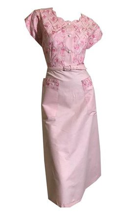 Embroidered Bodice Pink Cotton Day Dress w/ Pockets circa 1950s – Dorothea's Closet Vintage