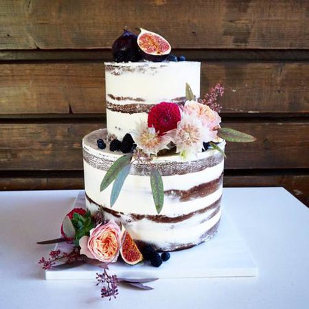 Naked Cake (Fig) shared by Aven on We Heart It