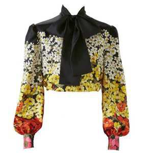 GUCCI (1.663$)  Dégradé Floral Print Silk Tie Neck Blouse