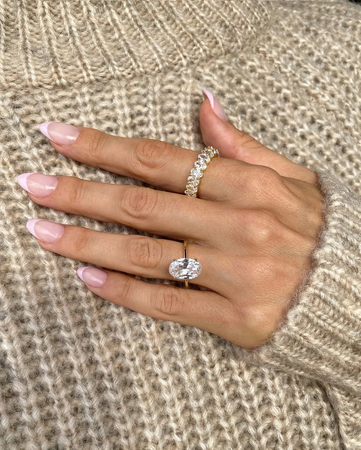 Oval engagement ring Gold ring Silver ring Promise ring Diamond ring Simulant ring Moissanite Solitaire ring Gift for her Stacking ring