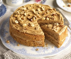 sour cream coffee cake shared by Lena hearting