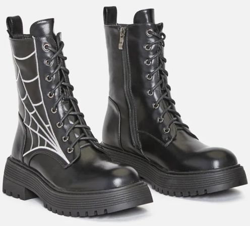Spider boots
