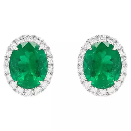 Certified Colombian Emerald White Diamond 18K Gold Stud Earrings For Sale at 1stDibs