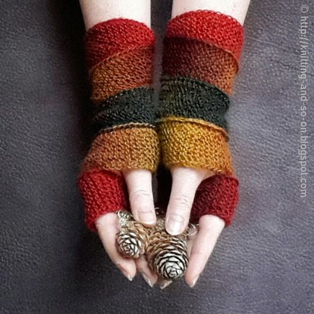 Helix Fingerless Gloves Knitting Pattern | FaveCrafts.com