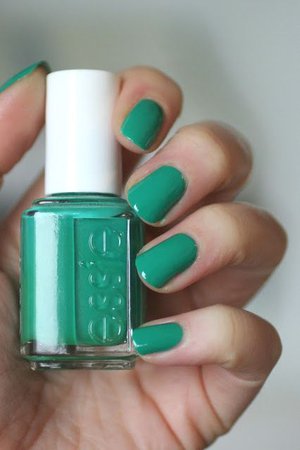 (43) Pinterest - Essie Green Comparison: First Timer, Mojito Madness, Pretty Edgy, Ruffles & Feathers, Melody Maker & Naughty Nautical | Essie Envy | Nails