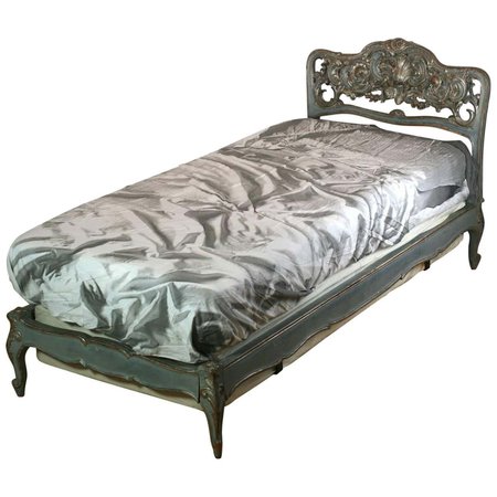 Venetian Silver Gilt Day Bed For Sale at 1stDibs
