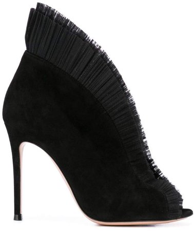 tulle panel pumps