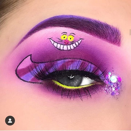 Cheshire Cat eye makeup