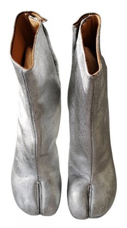 metallic tabi boot